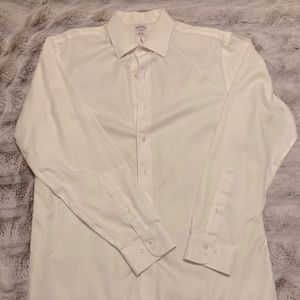 Brooks Brothers Dress Shirt Slim Fit Size 16 34/35